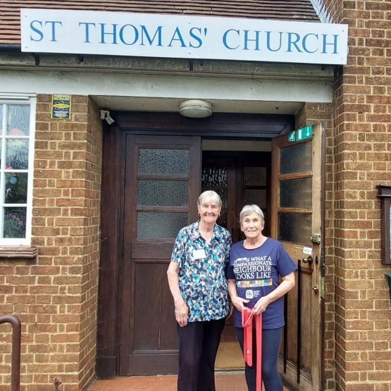 jo-and-sally-stand-outside-st-thomas-church